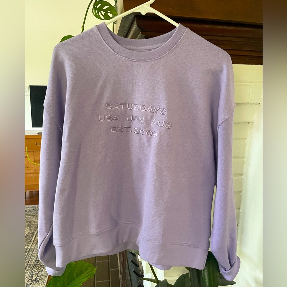 Saturdays NYC sweatshirt, never worn.